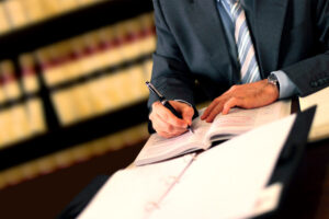 Κατατακτήριες για την εισαγωγή στην Νομική Σχολή Αθηνών - Θεσσαλονίκης - Μαθήματα νομικής στην Αθήνα